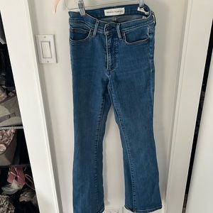 Denim forum Jane mid rise boot flare jeans. Size 25